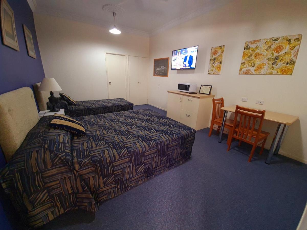 Criterion Hotel-Motel Rockhampton Esterno foto